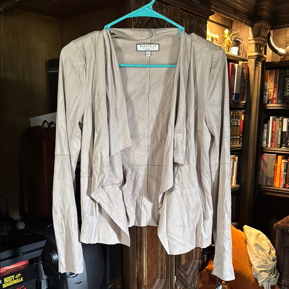 Bagatelle Cream Blazer Elegant Suit Jacket